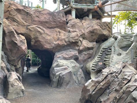 Photos Construction Walls Removed From Camp Jurassic In Universals Islands Of Adventure