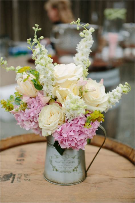 Encuentra una amplia variedad en nuestra tienda para decoración, bodas y eventos, grandes, de interior y exterior. Los (7) CONSEJOS para decorar tu casa con FLORES esta temporada | Arreglos de flores de ...