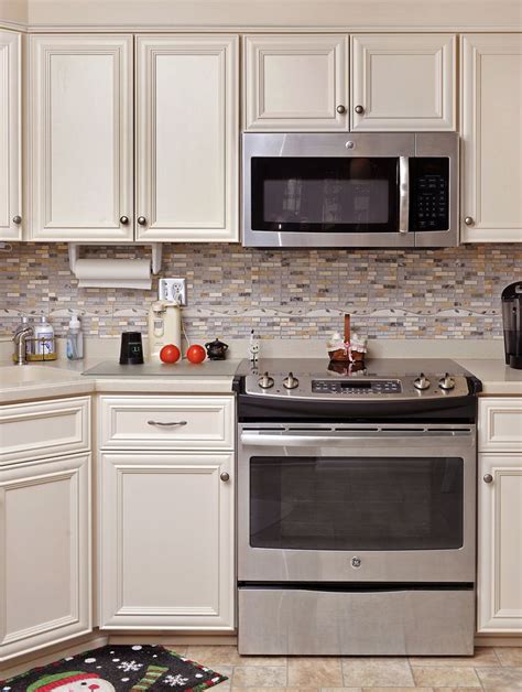 From sleek to country chic, we've got every style covered. 91 best Off-White Kitchens images on Pinterest | Kitchen ...