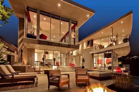 Inside Aviciis 155 Million Dollar Hollywood Home