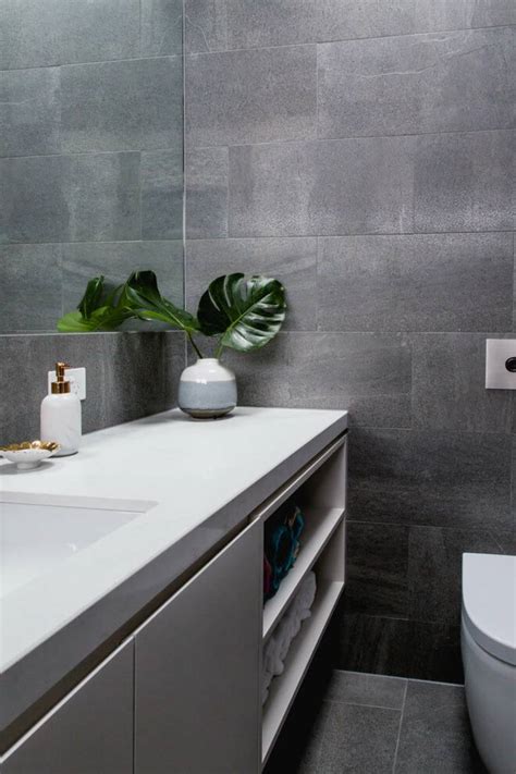 Accessoires pour comptoir de bain. Photos salle de bain : 34 exemples de déco tendance