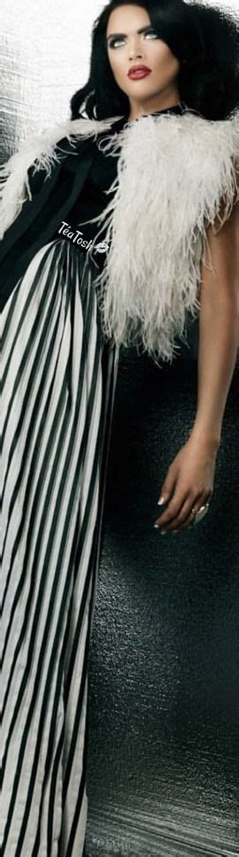 Téa Tosh Kelsie Jean Smeby 🦋 Black White Fashion Black And White