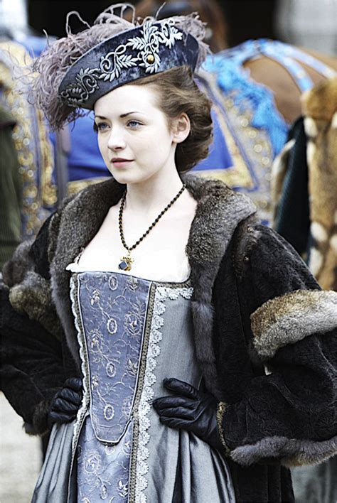 Sarah Bolger As Princess Mary Tudor In The Tudors Mode Renaissance Costume Renaissance