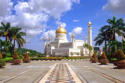 Pendidikan di negara brunei darussalam 1. 10 Tempat Wisata di Bandar Seri Begawan Brunei Darussalam ...