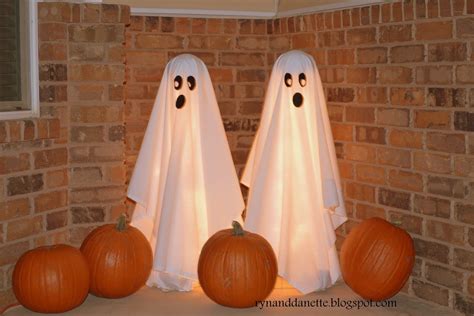 Our Daily Doings Tomato Cage Ghost Easy Halloween Decorations