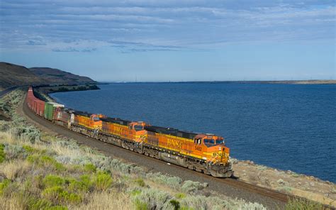 Train Freight Trains Diesel Locomotives Transport Sea Grass