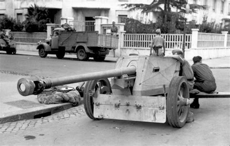 A Pak 40 In Italy 1943 Rwwiipics