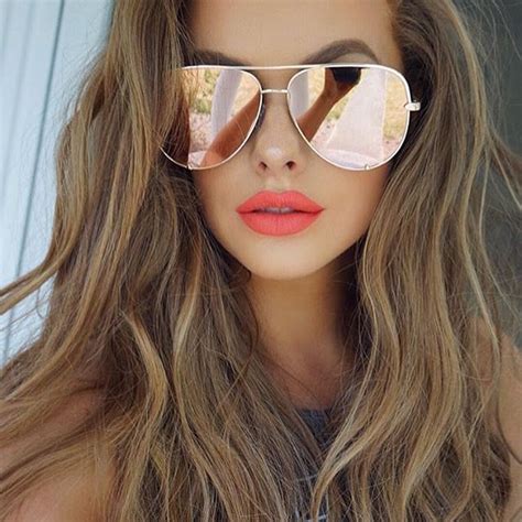 14 cool way to style your sunglasses for girls mirrored sunglasses high key sunglasses