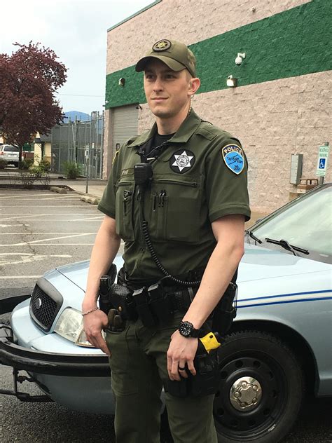 Кто такой under sheriff (много фото) - avtozahod.ru