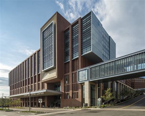 Gallery Of The Christ Hospital Joint And Spine Center Som 4