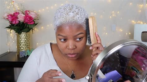 How I Bleach My Hair Platinum Blonde White Hair Youtube
