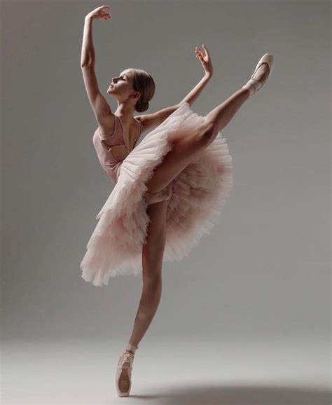 Ballerina De Tutu 🇧🇷 On Instagram “jordankathleen 🌸 Darianvolkova 📸 Ballet Balance