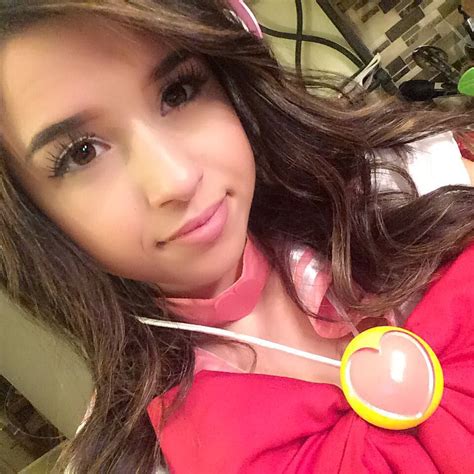 Pokimane Cute Pictures Pics Sexy Youtubers My Xxx Hot Girl