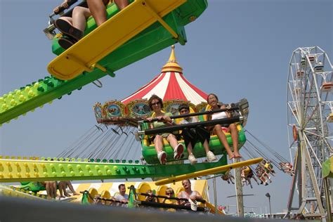 Amusement Rides Ocean City New Jersey Playlands Castaway Cove