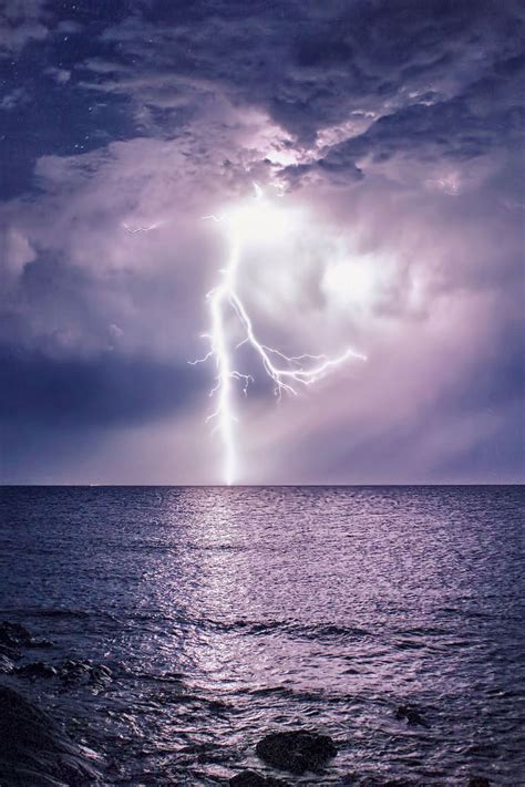 Photography — 0ce4n G0d Thunderbolt On Sea By Ivan Puddighinu