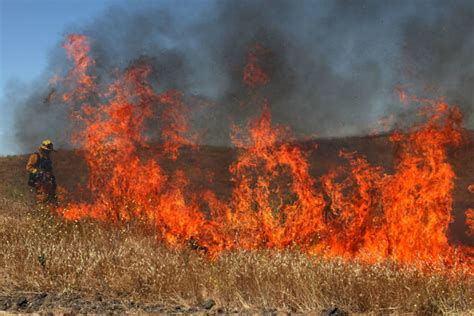 Grass Fires Break Out Around North Dakota No Injuries