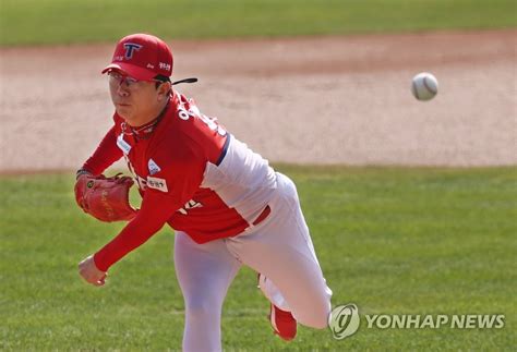 You are on mlb 2021 scores page in baseball/usa section. MLB 도전하는 양현종 스플릿 계약 NO…마이너거부권 고집 안해 ...