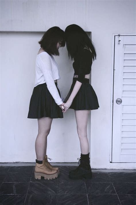 Maraariasromero Cute Lesbian Couples Lesbian Love Korean Couple Korean Girl Asian Girl