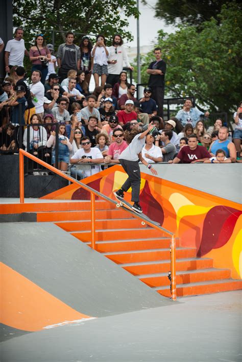 Jhulia rayssa mendes leal, mais conhecida como rayssa leal (imperatriz, 04 de janeiro de 2008), é uma skatista brasileira Monster Energy's Rayssa Leal Takes Second Place in Women's ...