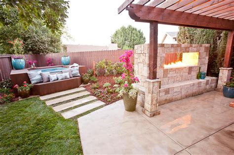 Outdoor Decorating Ideas From 15 Dreamy Backyards Hgtvs Decorating