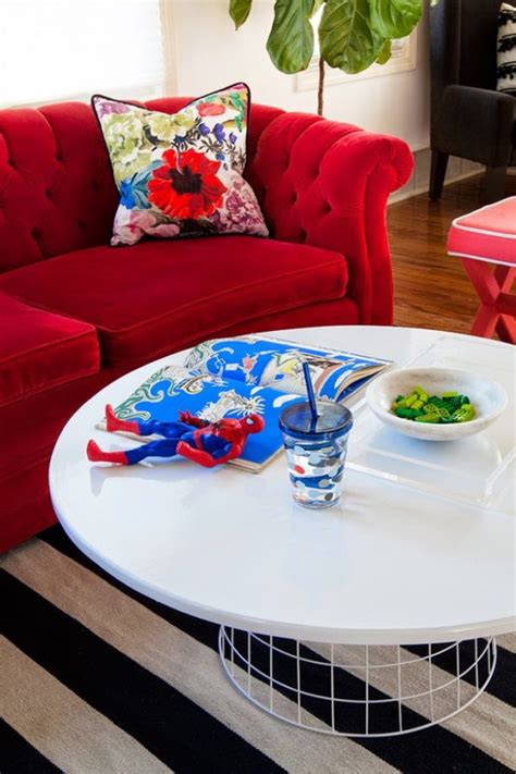 Please note, actual furniture and fabric colors may slightly differ from photos due to lighting and one's individual monitor settings. Wire basket coffee table