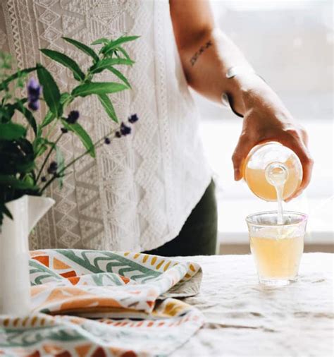 What You Need To Know About Jun Kombucha And Tea