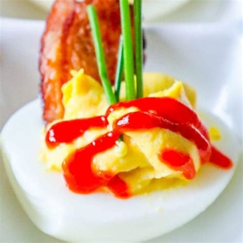 Easy Bacon Sriracha Deviled Eggs Recipe Sweet Cs Designs