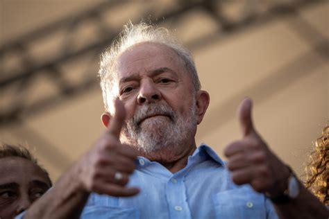 Plano de governo de Lula mantém revogação do teto de gastos Brasil e