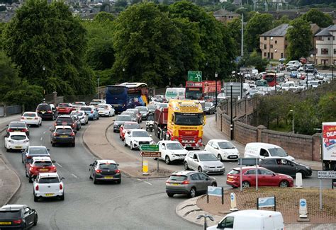 Update And Pictures Traffic Chaos Continues In Inverness After Manhole