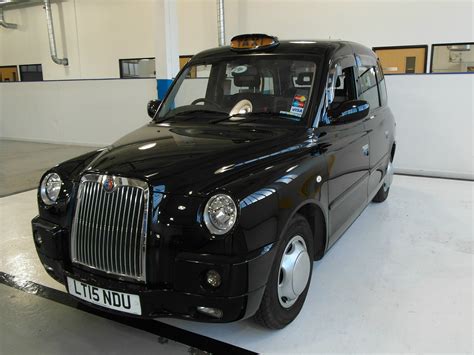 London Black Cabs Heres What Its Like To Ride In An Electric Taxi