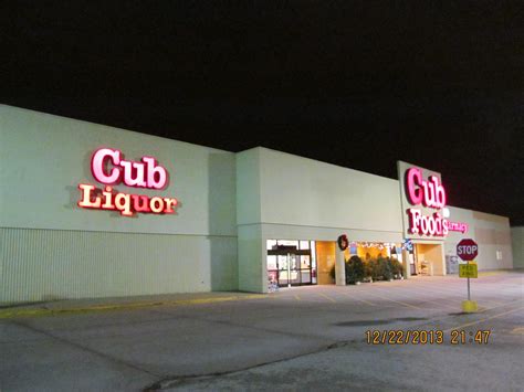 We are always looking for motivated, energetic people! Trip to the Mall: FINAL CALLING: Last Cub Foods in Illinois!