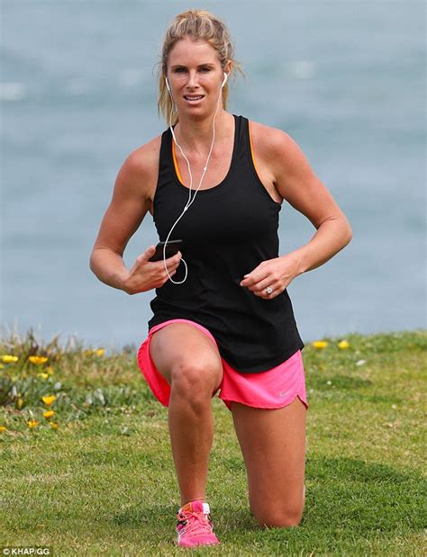 candice warner shows off her slimmed down figure during coastal run in sydney daily mail online