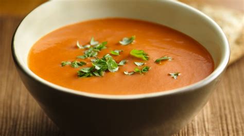 Creamy Fresh Tomato Soup Recipe