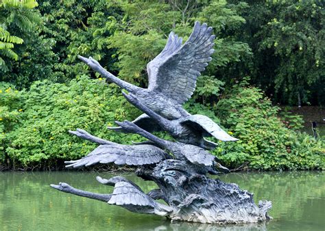 .comprised of three beautiful public gardens: Singapore Botanic Gardens - Botanic Garden in Singapore ...