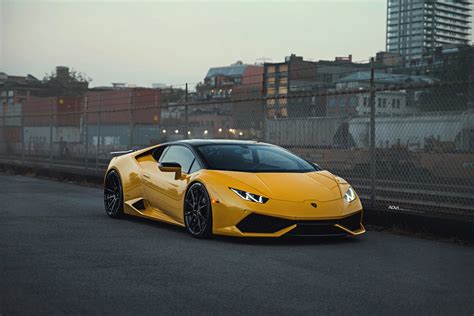 The lamborghini huracán (spanish for hurricane; Giallo Evros Lamborghini Huracan - ADV10 M.V2 CS Series Wheels