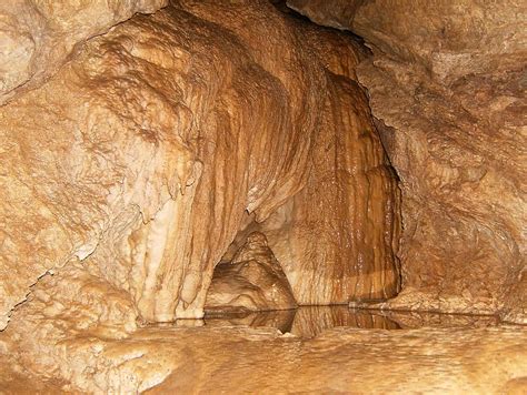 Cave Underground Cavern Geology Limestone Formation Nature