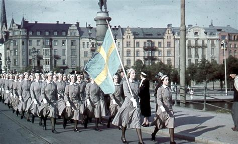 World War Ii In Color The Swedish Womens Voluntary Defence Organization