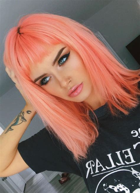 Asian hair is notoriously difficult to color. Dye to be Different - Live Hair Dying with @atleeeey