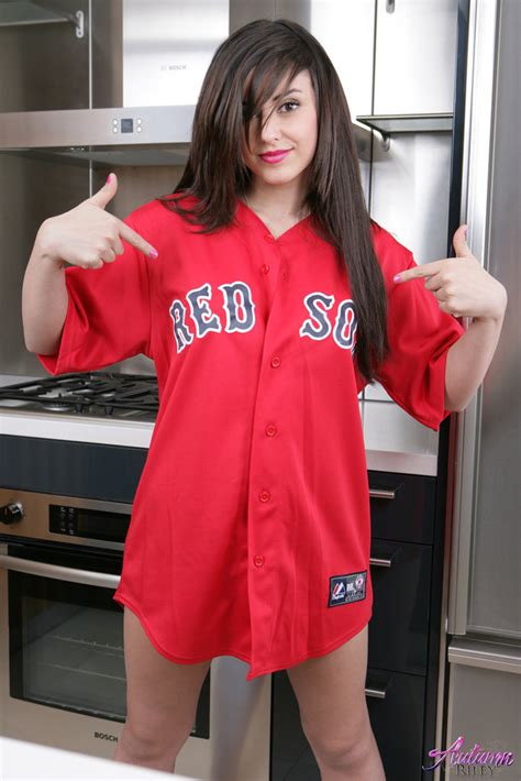 Memek Njemek Pretty Little Autumn Riley Naked Under Red Sox Shirt