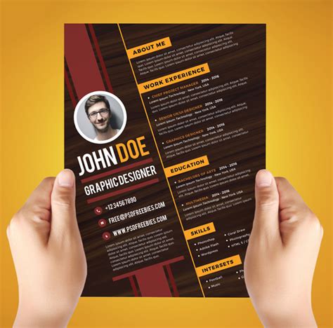 To see how you can portray your full creative abilities to employers, review our graphic designer resume sample below, and download the sample resume for a graphic designer in word. New Web & Graphic Design Freebies : 26 Resources ...