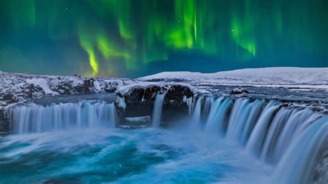 Download Waterfalls With Aurora In Iceland Desktop Wallpaper