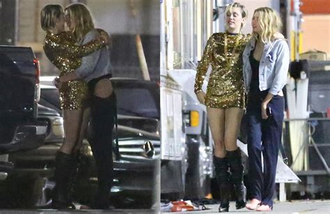 Miley Cyrus Y Su Pareja Protagonizaron Candente Escena De Amor Fotos Y Video Espectaculos