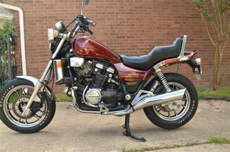 The honda vf1100c is a motorcycle produced by honda from 1983 to 1986 and more commonly known as the v65 magna. Honda V-65 Magna 1984 VERY, Clean Very fast, for sale on ...