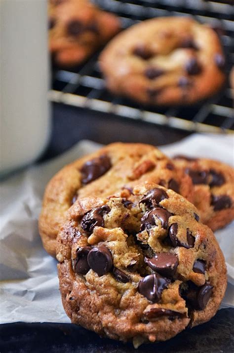 As all my recipe, these insanely delicious cookies do not have eggs. Chocolate Chip Butter Pecan Cookies ⋆ Real Housemoms