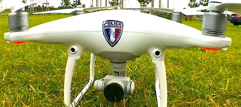 Usage Des Drones Policiers Les Réserves De La Défenseure Des Droits