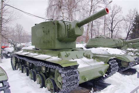 Heavy Soviet Tank Kv 2 Советский тяжелый танк КВ 2 Flickr
