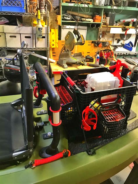 (diy) #kayakcrate #diykayakcrate #crate #kayak thanks. Happy with how it turned out. Crate rod holder and seat (With images) | Kayak fishing diy, Kayak ...