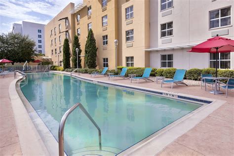 Towneplace Suites By Marriott® Tampa Airport Tampa Fl 5302 Avion Park