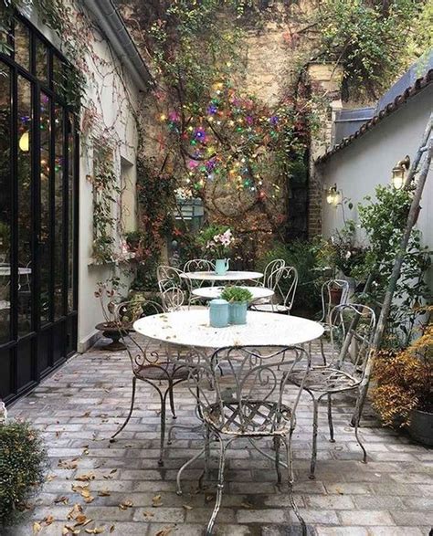 95 Small Courtyard Garden With Seating Area Design Ideas With Images