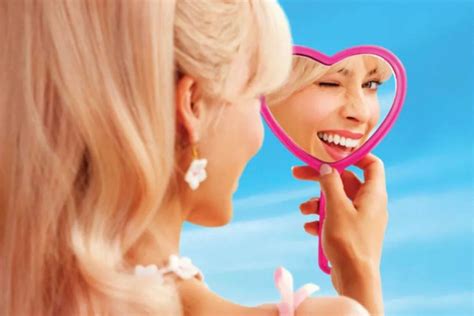 barbie la película cuándo se estrena clasificación y escena post créditos glamour